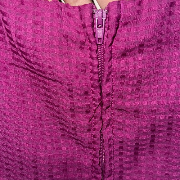B. Smart Brand-  Women’s Magenta Color ruffle short sleeve dress size SMALL - Picture 7 of 13